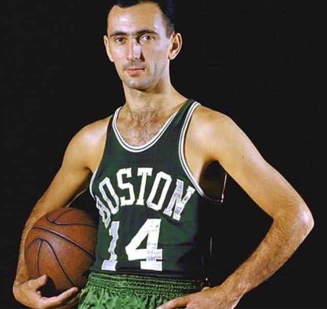 其进行停赛 其进行停赛