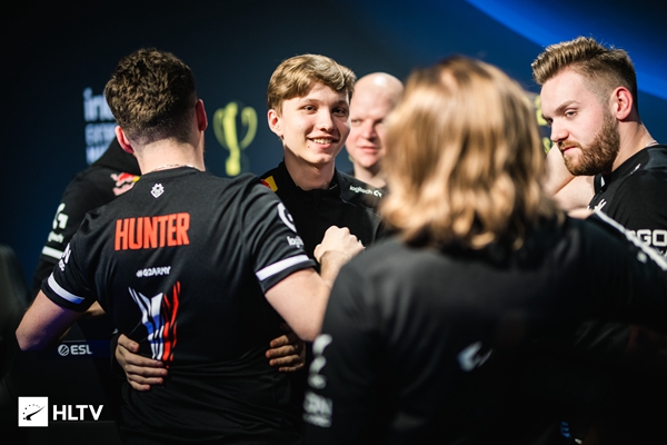 2个转会窗 2个转会窗